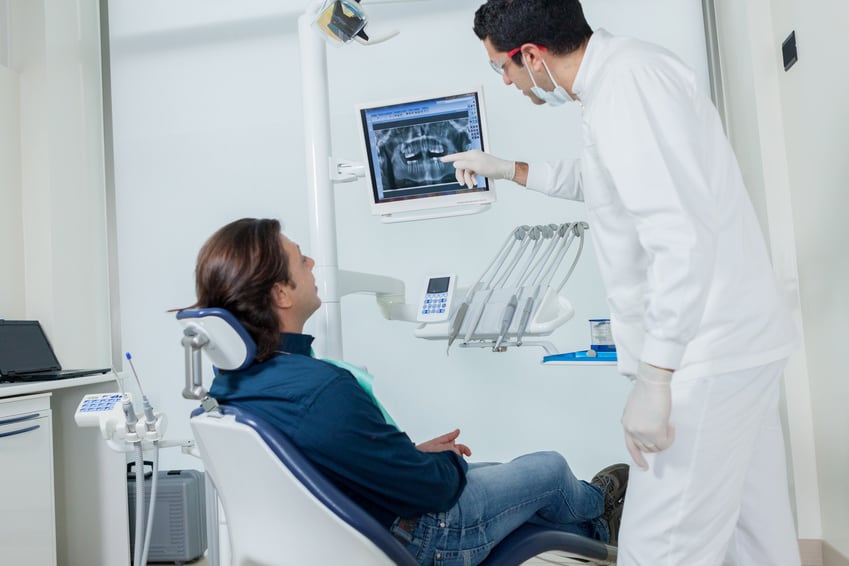 patient at his consultation for oral appliance therapy in Philadelphia